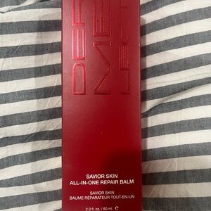 Deep Me Savior Skin All-In-One Repair Balm - Red